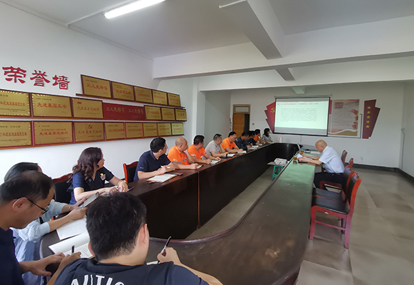 685e11f460b17.jpg FAAE2A5416C2267D4773B321EA19AD63.jpg